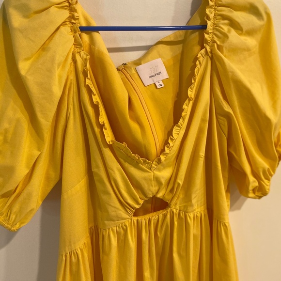🌼⭐️ NWOT, Never Worn! Bright & Beautiful Cinq a Sept Kayla Minidress ⭐️🌼 - Picture 3 of 11